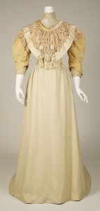 dress of 1890